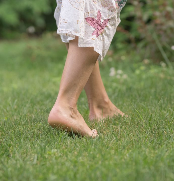 walking-barefoot-on-the-grass-2022-11-03-12-41-43-utc